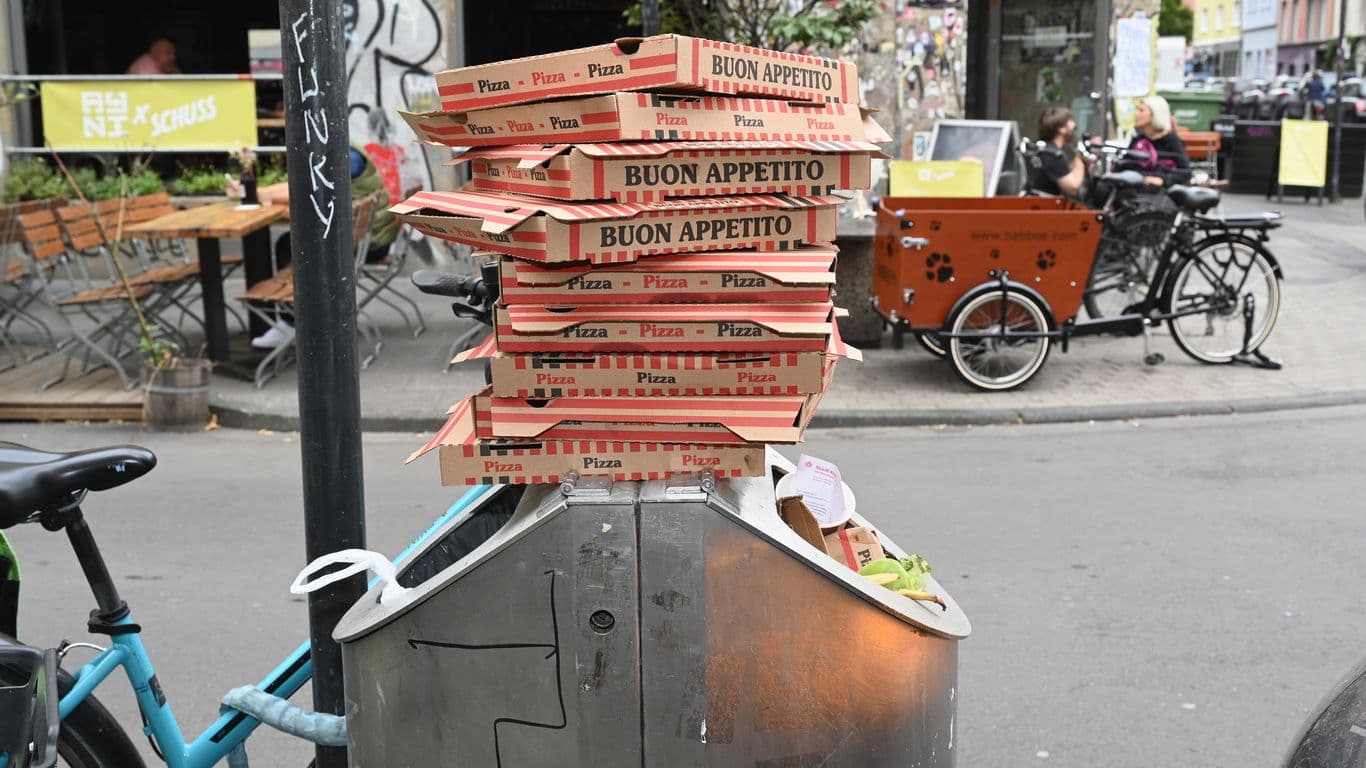 Denver compost bins now accept pizza boxes, napkins and other food-soiled paper